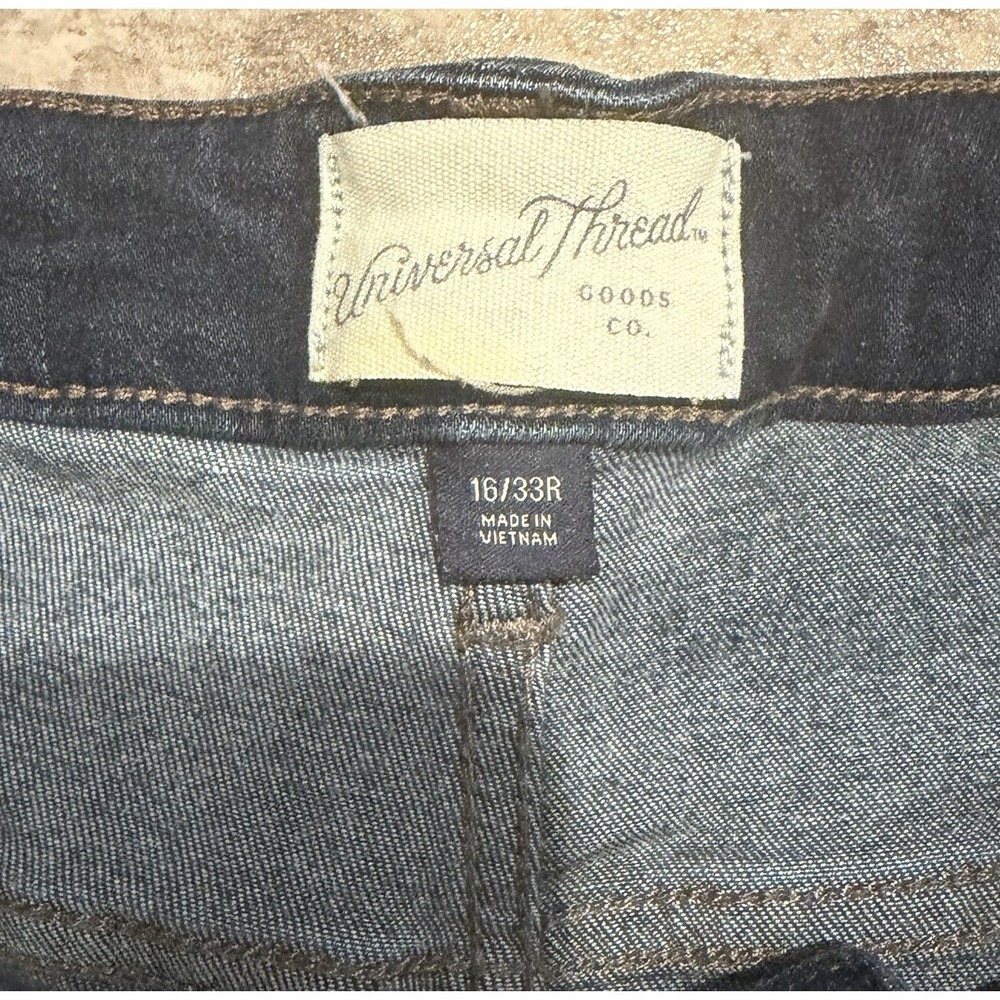 Universal Thread Mid Rise Skinny Distressed Jeans Women's Size 16/33R Plus Size - Picture 3 of 8